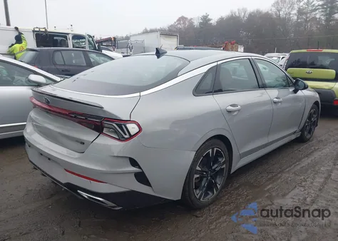 2021 Kia K5 Gt-Line z USA, uszkodzony, nr VIN 5XXG64J20MG076441